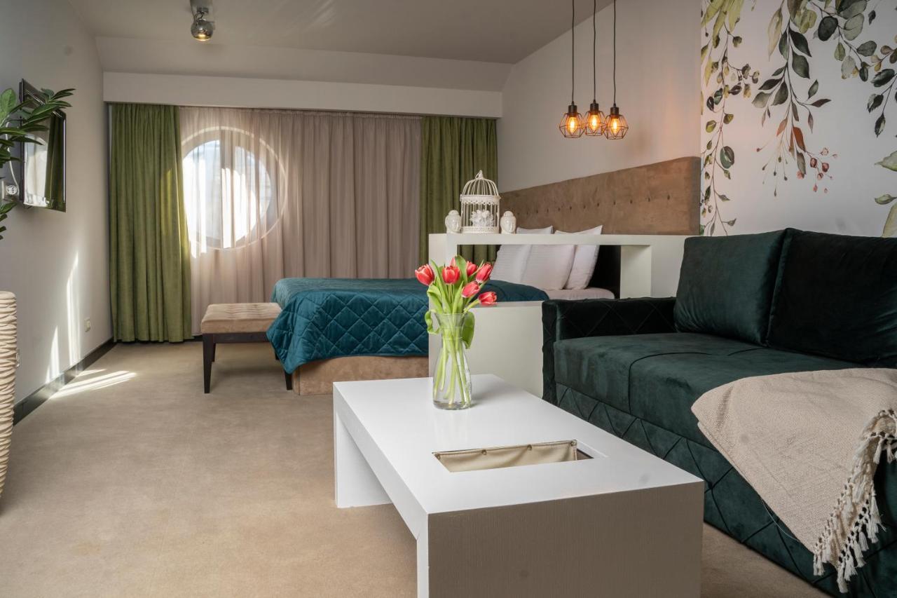 Akacija Luxury Suites Belgrado Esterno foto